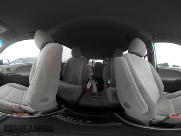 ✅ 2015 Toyota Sienna LE AAS • VIN: 5TDKK3DC9FS576023 • Lot: 42395573. Listed on IAAI with 120,752 mi. Free auction sales archive from the USA and detailed vehicle history report at DreamBid. Image 19.