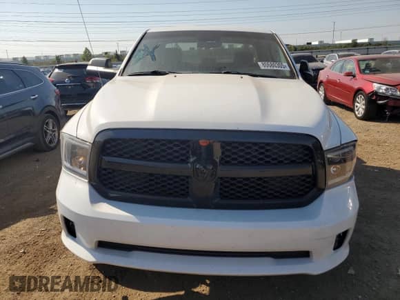 2019 Ram 1500 Express z VIN 1C6RR7FG5KS650239, wystawiony jako Copart lot #80680305 z przebiegiem 92 193 mil mil oraz Szkoda całkowita • Salvage title. Historia ofert i sprzedaży dostępna na DreamBid. Obrazek 5.