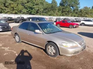 2002 Honda Accord EX с VIN 1HGCG16552A066253, выставлен на аукционе IAAI как лот 43423211 с пробегом 244 709 миль миль и . История ставок и продаж доступна на DreamBid. Изображение 1.