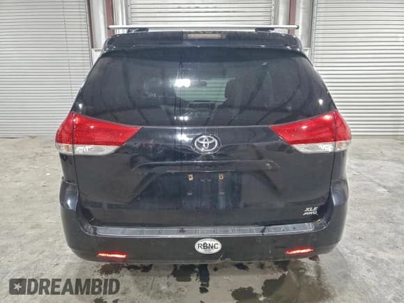 ✅ 2013 Toyota Sienna Limited • VIN: 5TDDK3DC5DS064376 • Lot: 94694425. Wystawiony na Copart z przebiegiem 141 529 mil. Bezpłatny archiwum sprzedaży aukcyjnych z USA i szczegółowy raport historii pojazdu na DreamBid. Zdjęcie 6.