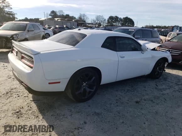 ✅ 2019 Dodge Challenger GT • VIN: 2C3CDZJG8KH759502 • Lot: 38654053. Wystawiony na Copart z przebiegiem 44 534 mil. Bezpłatny archiwum sprzedaży aukcyjnych z USA i szczegółowy raport historii pojazdu na DreamBid. Zdjęcie 3.