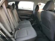 ✅ 2022 Hyundai Tucson SE • VIN: 5NMJACAEXNH060324 • Lot: 71691375. Wystawiony na Copart z przebiegiem 19 765 mil. Bezpłatny archiwum sprzedaży aukcyjnych z USA i szczegółowy raport historii pojazdu na DreamBid. Zdjęcie 11.