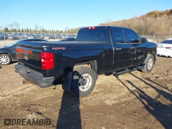 ✅ 2014 Chevrolet Silverado 1500 Work Truck • VIN: 1GCVKPEH7EZ164694 • Lot: 43699161. Listed on IAAI with 137,302 mi. Free auction sales archive from the USA and detailed vehicle history report at DreamBid. Image 4.