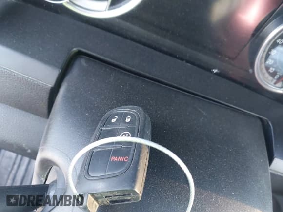 ✅ 2014 Ram 1500 Sport • VIN: 1C6RR7MT0ES206738 • Lot: 43655120. Listed on IAAI with 154,118 mi. Free auction sales archive from the USA and detailed vehicle history report at DreamBid. Image 11.