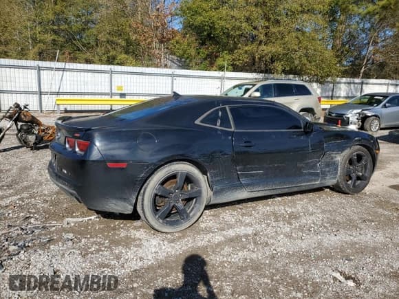 ✅ 2011 Chevrolet Camaro 2LT • VIN: 2G1FC1ED3B9212573 • Лот: 88242225. Опубликован ранее на Copart с пробегом 223 371 миль. Бесплатный доступ к архиву аукционных продаж из США и подробный отчёт об истории автомобиля на DreamBid. Изображение 3.