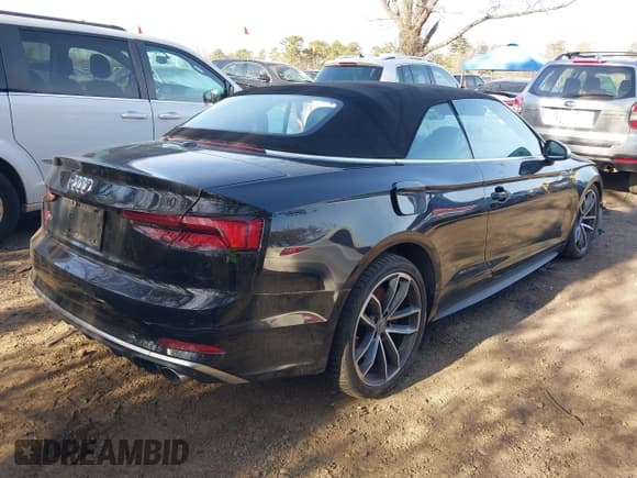 ✅ 2018 Audi S5 Premium Plus • VIN: WAUY4GF53JN005679 • Лот: 42064429. Опубликован ранее на IAAI с пробегом 53 492 миль. Бесплатный доступ к архиву аукционных продаж из США и подробный отчёт об истории автомобиля на DreamBid. Изображение 4.