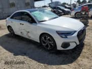✅ 2023 Audi A3 Premium • VIN: WAUAUDGY0PA026868 • Lot: 67420295. Wystawiony na Copart z przebiegiem 29 028 mil. Bezpłatny archiwum sprzedaży aukcyjnych z USA i szczegółowy raport historii pojazdu na DreamBid. Zdjęcie 4.