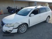 ✅ 2008 Volkswagen Passat Komfort • VIN: WVWXK73C28E169720 • Lot: 43634331. Listed on IAAI with 193,203 mi. Free auction sales archive from the USA and detailed vehicle history report at DreamBid. Image 2.