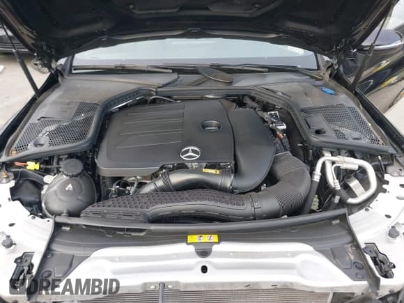 ✅ 2020 Mercedes-Benz C 300 • VIN: W1KWJ8DB7LF985843 • Lot: 41484590. Listed on IAAI with 22,561 mi. Free auction sales archive from the USA and detailed vehicle history report at DreamBid. Image 10.