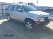 ✅ 2008 Chevrolet Tahoe 2LT • VIN: 1GNFC13028R121968 • Лот: 43601321. Опубликован ранее на IAAI с пробегом 201 278 миль. Бесплатный доступ к архиву аукционных продаж из США и подробный отчёт об истории автомобиля на DreamBid. Изображение 1.