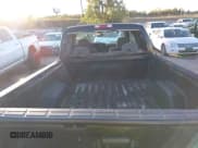 ✅ 2004 Chevrolet Silverado 1500 • VIN: 2GCEK19T141194566 • Lot: 43575172. Wystawiony na IAAI z przebiegiem 183 358 mil. Bezpłatny archiwum sprzedaży aukcyjnych z USA i szczegółowy raport historii pojazdu na DreamBid. Zdjęcie 18.