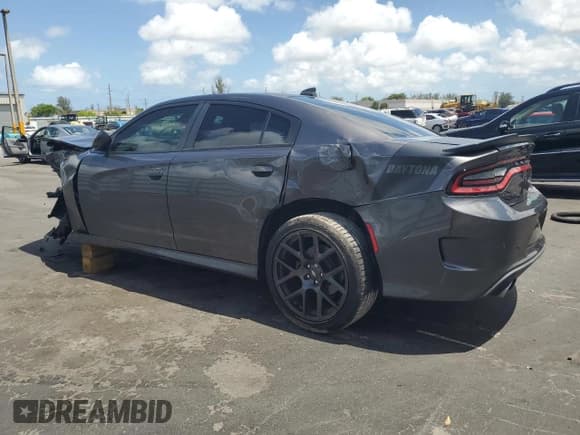 ✅ 2018 Dodge Charger Daytona • VIN: 2C3CDXCT2JH147275 • Lot: 55931565. Wystawiony na Copart z przebiegiem 39 569 mil. Bezpłatny archiwum sprzedaży aukcyjnych z USA i szczegółowy raport historii pojazdu na DreamBid. Zdjęcie 2.