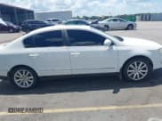 ✅ 2006 Volkswagen Passat 3.6L V6 • VIN: WVWEU73C96P161648 • Lot: 42754470. Listed on IAAI with 228,948 mi. Free auction sales archive from the USA and detailed vehicle history report at DreamBid. Image 13.