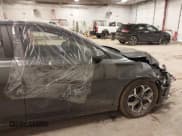 ✅ 2021 Kia Forte LXS • VIN: 3KPF24AD2ME412981 • Lot: 41498077. Wystawiony na IAAI z przebiegiem 38 319 mil. Bezpłatny archiwum sprzedaży aukcyjnych z USA i szczegółowy raport historii pojazdu na DreamBid. Zdjęcie 18.