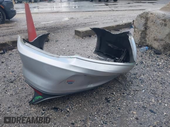 ✅ 2015 Ford Mustang GT Premium • VIN: 1FATP8FF9F5385286 • Lot: 41599189. Listed on IAAI with 112,260 mi. Free auction sales archive from the USA and detailed vehicle history report at DreamBid. Image 12.