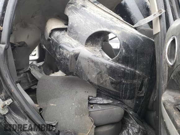 ✅ 2007 Chevrolet HHR LT • VIN: 3GNDA23PX7S613689 • Lot: 83020064. Listed on Copart with Not provided. Free auction sales archive from the USA and detailed vehicle history report at DreamBid. Image 12.