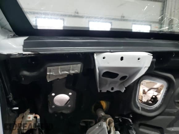 ✅ 2015 Jeep Grand Cherokee • VIN: DPSMN177453 • Lot: 44143895. Listed on Copart with Not provided. Free auction sales archive from the USA and detailed vehicle history report at DreamBid. Image 9.