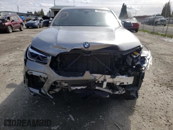 ✅ 2020 BMW X6 M Competition • VIN: 5YMCY0C0XL9C95247 • Lot: 48396713. Wystawiony na Copart z przebiegiem Nie podano. Bezpłatny archiwum sprzedaży aukcyjnych z USA i szczegółowy raport historii pojazdu na DreamBid. Zdjęcie 5.