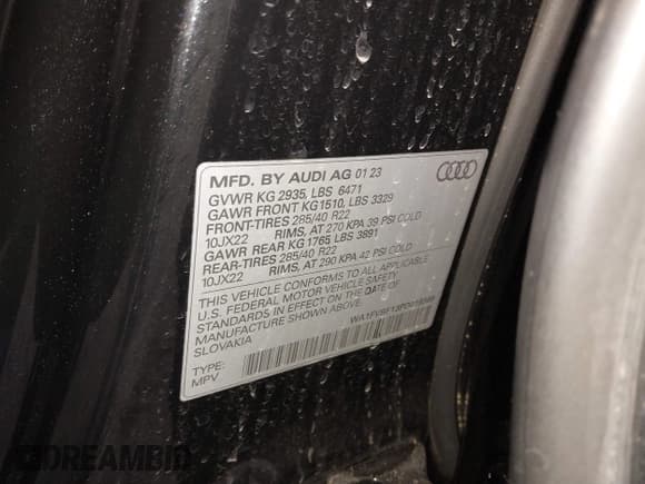 ✅ 2023 Audi Q8 Prestige • VIN: WA1FVBF13PD019369 • Lot: 43783365. Listed on IAAI with 33,679 mi. Free auction sales archive from the USA and detailed vehicle history report at DreamBid. Image 9.