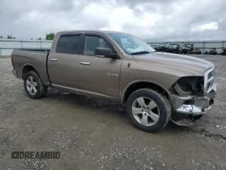 ✅ 2009 Dodge 1500 SLT • VIN: 1D3HV13T09S760034 • Lot: 56742665. Wystawiony na Copart z przebiegiem 201 544 mil. Bezpłatny archiwum sprzedaży aukcyjnych z USA i szczegółowy raport historii pojazdu na DreamBid. Zdjęcie 4.