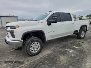 ✅ 2023 Chevrolet Silverado 2500HD LT • VIN: 2GC1YNEY5P1720370 • Лот: 94972765. Опубликован ранее на Copart с пробегом 47 447 миль. Бесплатный доступ к архиву аукционных продаж из США и подробный отчёт об истории автомобиля на DreamBid. Изображение 1.