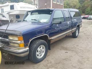 ✅ 1995 Chevrolet Silverado 2500 • VIN: 2GCFK29K4S1278878 • Lot: 43446389. Wystawiony na IAAI z przebiegiem 112 343 mil. Bezpłatny archiwum sprzedaży aukcyjnych z USA i szczegółowy raport historii pojazdu na DreamBid. Zdjęcie 6.