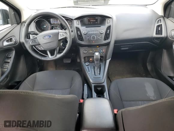 ✅ 2016 Ford Focus SE • VIN: 1FADP3F24GL275862 • Lot: 56878445. Listed on Copart with 118,918 mi. Free auction sales archive from the USA and detailed vehicle history report at DreamBid. Image 8.