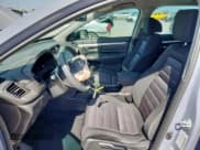 ✅ 2022 Honda CR-V Special Edition • VIN: 7FARW1H78NE012696 • Lot: 66176025. Wystawiony na Copart z przebiegiem 47 334 mil. Bezpłatny archiwum sprzedaży aukcyjnych z USA i szczegółowy raport historii pojazdu na DreamBid. Zdjęcie 7.