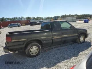 ✅ 2002 GMC Sonoma SLS • VIN: 1GTCS19W428200047 • Lot: 77114984. Wystawiony na Copart z przebiegiem 154 131 mil. Bezpłatny archiwum sprzedaży aukcyjnych z USA i szczegółowy raport historii pojazdu na DreamBid. Zdjęcie 3.