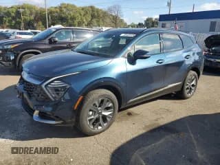 ✅ 2025 Kia Sportage SX-Prestige • VIN: KNDPXCDG6S7221471 • Лот: 90436485. Опубликован ранее на Copart с пробегом 8 987 миль. Бесплатный доступ к архиву аукционных продаж из США и подробный отчёт об истории автомобиля на DreamBid. Изображение 1.