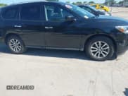 ✅ 2016 Nissan Pathfinder SV • VIN: 5N1AR2MMXGC601732 • Лот: 42911146. Опубликован ранее на IAAI с пробегом 80 058 миль. Бесплатный доступ к архиву аукционных продаж из США и подробный отчёт об истории автомобиля на DreamBid. Изображение 6.