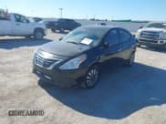 ✅ 2015 Nissan Versa SV • VIN: 3N1CN7AP9FL835550 • Lot: 43644181. Wystawiony na IAAI z przebiegiem 181 153 mil. Bezpłatny archiwum sprzedaży aukcyjnych z USA i szczegółowy raport historii pojazdu na DreamBid. Zdjęcie 2.