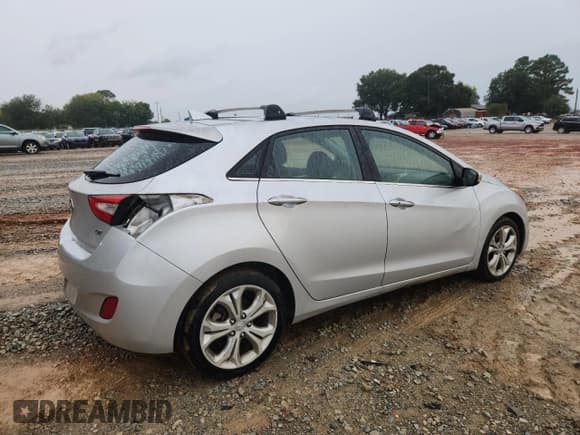 ✅ 2014 Hyundai Elantra • VIN: KMHD35LH6EU184900 • Lot: 69282575. Listed on Copart with 89,617 mi. Free auction sales archive from the USA and detailed vehicle history report at DreamBid. Image 3.