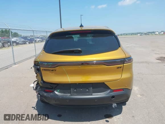 2024 Dodge Hornet GT z VIN ZACNDFAN0R3A38687, wystawiony jako IAAI lot #42724813 z przebiegiem 3 337 mil mil oraz . Historia ofert i sprzedaży dostępna na DreamBid. Obrazek 16.