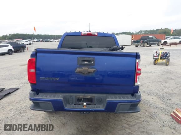 ✅ 2016 Chevrolet Colorado 2WD WT • VIN: 1GCGSBEA2G1371896 • Lot: 43325379. Listed on IAAI with 150,038 mi. Free auction sales archive from the USA and detailed vehicle history report at DreamBid. Image 16.