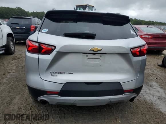 2019 Chevrolet Blazer with VIN 3GNKBGRS1KS590485, listed as a Copart auction lot 69272504 with 39,974 mi miles and Salvage title. Bid and sale history available at DreamBid. Image 6.