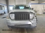 ✅ 2011 Jeep Liberty Sport • VIN: 1J4PN2GK5BW579922 • Lot: 82185145. Wystawiony na Copart z przebiegiem 191 798 mil. Bezpłatny archiwum sprzedaży aukcyjnych z USA i szczegółowy raport historii pojazdu na DreamBid. Zdjęcie 5.