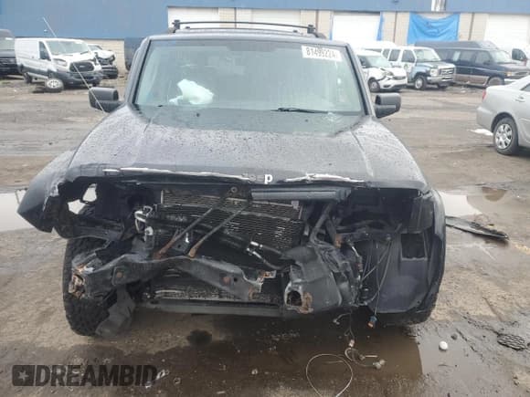 ✅ 2008 Jeep Commander Sport • VIN: 1J8HG48NX8C155860 • Lot: 81499224. Wystawiony na Copart z przebiegiem 171 379 mil. Bezpłatny archiwum sprzedaży aukcyjnych z USA i szczegółowy raport historii pojazdu na DreamBid. Zdjęcie 5.