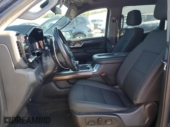 ✅ 2022 Chevrolet Silverado 1500 RST • VIN: 3GCUDEED3NG651141 • Лот: 80671365. Опубликован ранее на Copart с пробегом 68 014 миль. Бесплатный доступ к архиву аукционных продаж из США и подробный отчёт об истории автомобиля на DreamBid. Изображение 7.