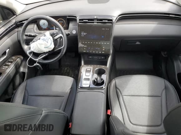 ✅ 2023 Hyundai Tucson Limited • VIN: 5NMJE3AEXPH182785 • Lot: 70429194. Wystawiony na Copart z przebiegiem 5 200 mil. Bezpłatny archiwum sprzedaży aukcyjnych z USA i szczegółowy raport historii pojazdu na DreamBid. Zdjęcie 8.