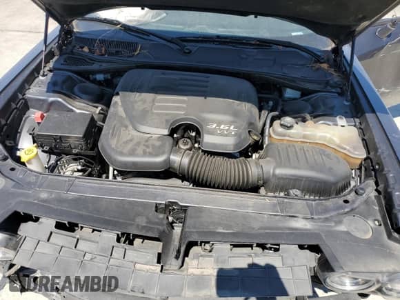 2019 Dodge Challenger SXT с VIN 2C3CDZAG5KH701900, выставлен на аукционе Copart как лот 70775285 с пробегом 142 357 миль миль и Списание • Salvage title. История ставок и продаж доступна на DreamBid. Изображение 11.