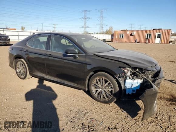 ✅ 2024 Toyota Camry XLE • VIN: 4T1F11BK0RU120121 • Lot: 91051855. Wystawiony na Copart z przebiegiem 15 471 mil. Bezpłatny archiwum sprzedaży aukcyjnych z USA i szczegółowy raport historii pojazdu na DreamBid. Zdjęcie 4.