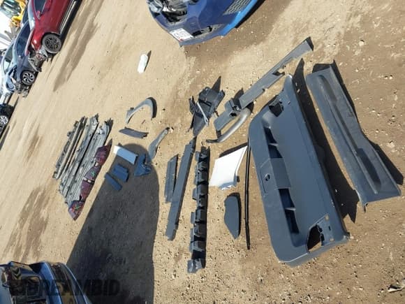 ✅ 2017 Volkswagen Golf S • VIN: 3VWH17AU3HM534982 • Лот: 43586674. Опубликован ранее на IAAI с пробегом 61 927 миль. Бесплатный доступ к архиву аукционных продаж из США и подробный отчёт об истории автомобиля на DreamBid. Изображение 22.