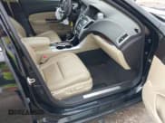 ✅ 2019 Acura TLX • VIN: 19UUB1F30KA000761 • Lot: 43017693. Wystawiony na IAAI z przebiegiem 107 554 mil. Bezpłatny archiwum sprzedaży aukcyjnych z USA i szczegółowy raport historii pojazdu na DreamBid. Zdjęcie 5.