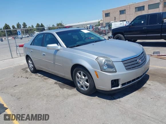 ✅ 2005 Cadillac CTS • VIN: 1G6DP567350174976 • Lot: 42744528. Wystawiony na IAAI z przebiegiem 71 324 mil. Bezpłatny archiwum sprzedaży aukcyjnych z USA i szczegółowy raport historii pojazdu na DreamBid. Zdjęcie 1.