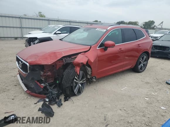 ✅ 2019 Volvo XC60 Momentum • VIN: LYV102DK8KB325531 • Lot: 82483655. Listed on Copart with 123,569 mi. Free auction sales archive from the USA and detailed vehicle history report at DreamBid. Image 1.
