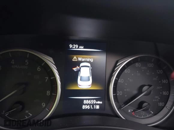 ✅ 2018 Infiniti Q50 Luxe • VIN: JN1EV7AR9JM445069 • Лот: 42551063. Опубликован ранее на IAAI с пробегом 88 659 миль. Бесплатный доступ к архиву аукционных продаж из США и подробный отчёт об истории автомобиля на DreamBid. Изображение 7.