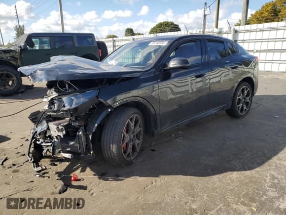 ✅ 2024 BMW X2 xDrive28i • VIN: WBX63GM00R5Z52391 • Lot: 44140355. Listed on Copart with 2,213 mi. Free auction sales archive from the USA and detailed vehicle history report at DreamBid. Image 1.