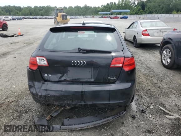 ✅ 2011 Audi A3 Premium Plus • VIN: WAUMFAFM9BA130756 • Лот: 60081165. Опубликован ранее на Copart с пробегом 139 422 миль. Бесплатный доступ к архиву аукционных продаж из США и подробный отчёт об истории автомобиля на DreamBid. Изображение 6.