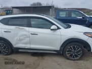 ✅ 2019 Hyundai Tucson Ultimate • VIN: KM8J3CALXKU016834 • Лот: 40970606. Опубликован ранее на IAAI с пробегом 104 208 миль. Бесплатный доступ к архиву аукционных продаж из США и подробный отчёт об истории автомобиля на DreamBid. Изображение 13.